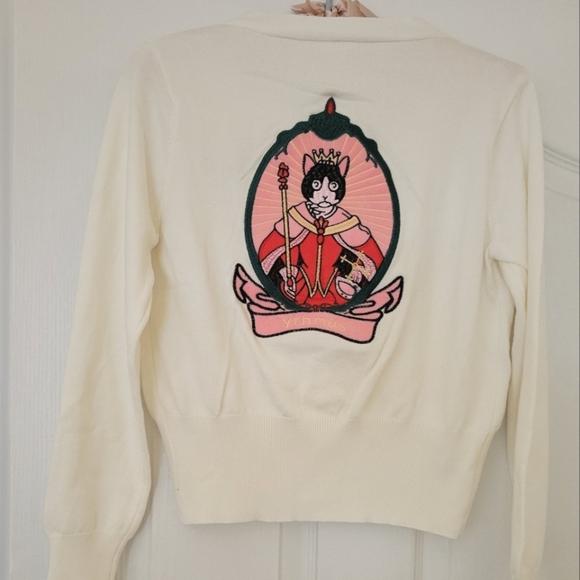 188. Cat Cardigan - Picture 5 of 10